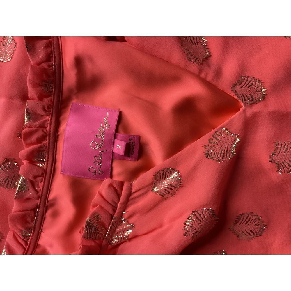 Lilly Pulitzer Coral Pink Long Sleeve Dress with Metallic
woman’s size 2 - Picture 5 of 7